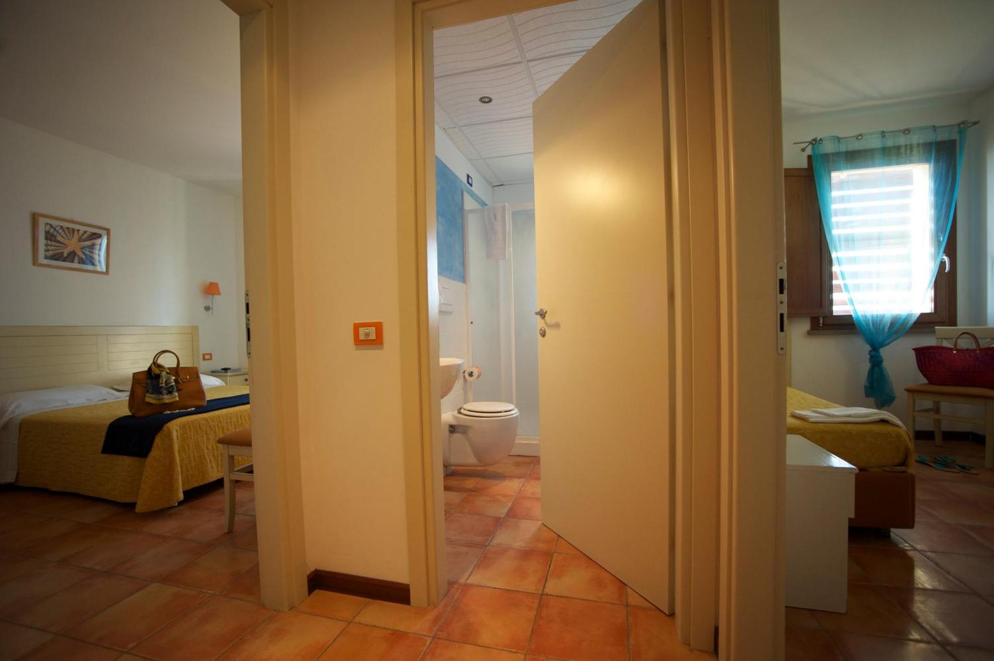Hotel Villa Tramonto Direttamente Sul Mare 圣温琴佐 外观 照片
