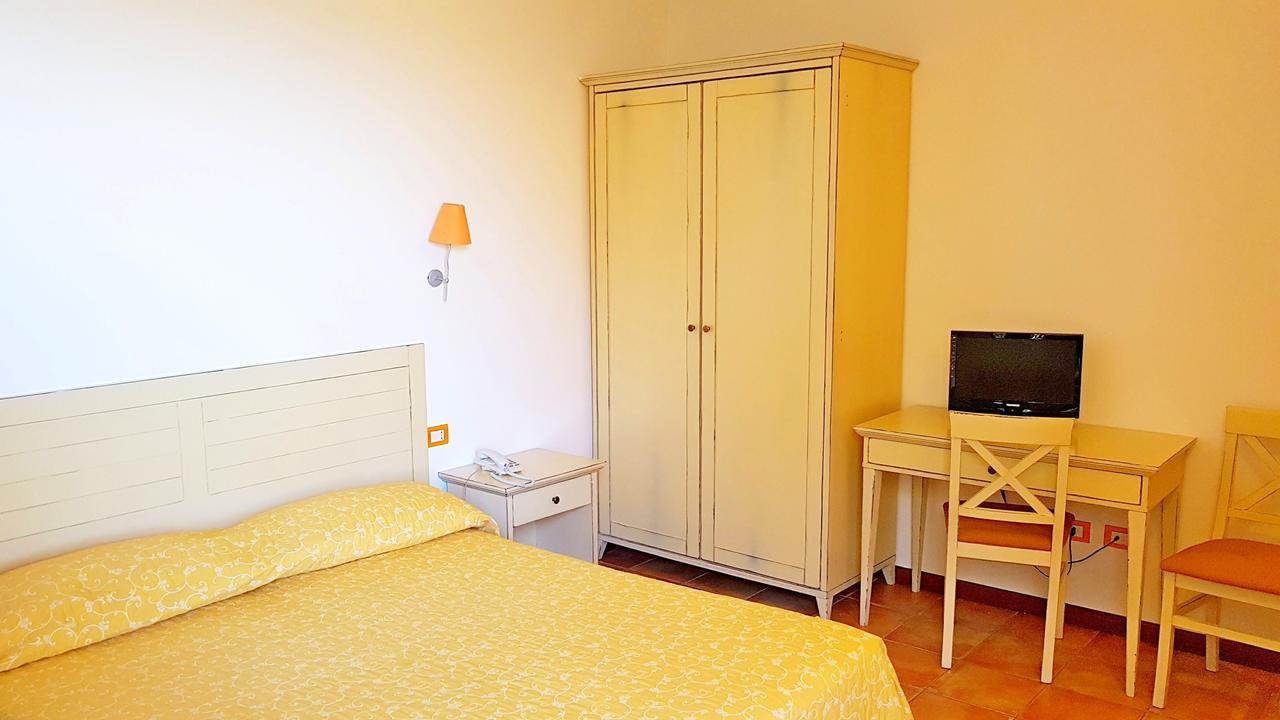 Hotel Villa Tramonto Direttamente Sul Mare 圣温琴佐 外观 照片