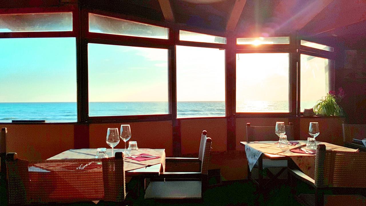 Hotel Villa Tramonto Direttamente Sul Mare 圣温琴佐 外观 照片